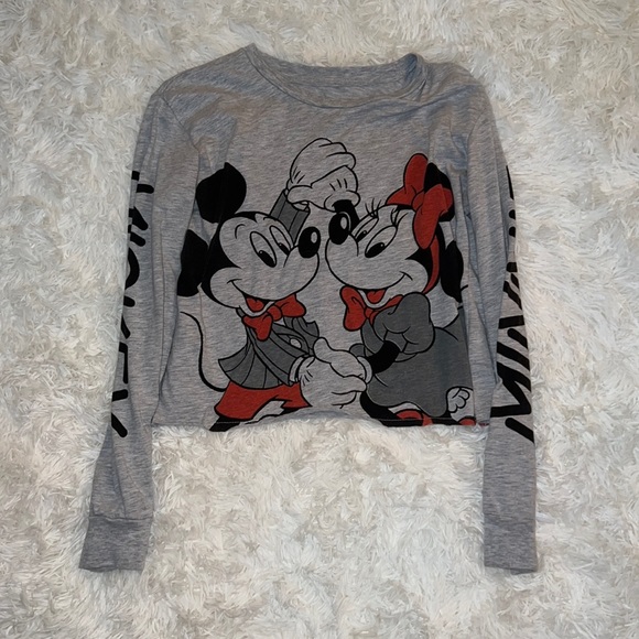 Disney Tops - Disney Mickie and Minnie crop top